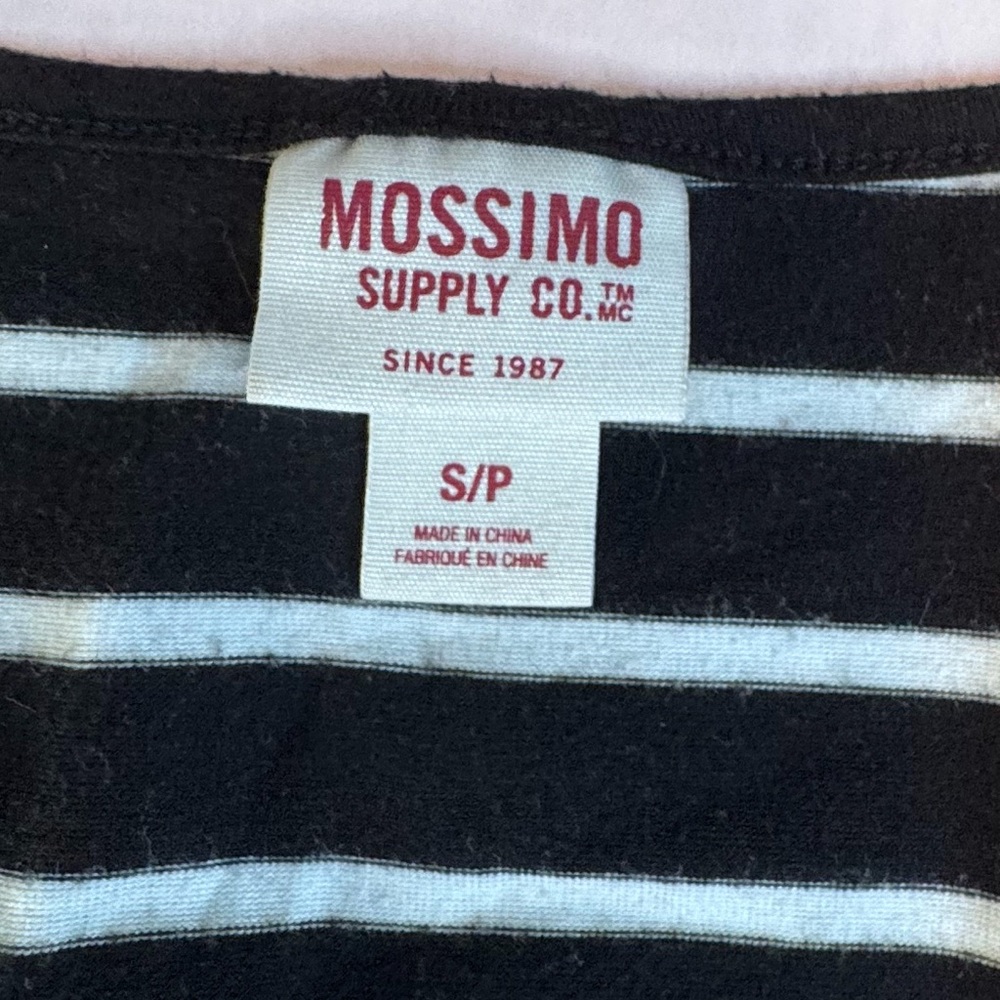 Mossimo Black & White Striped Swing Tunic Top – Small - Picture 10 of 10